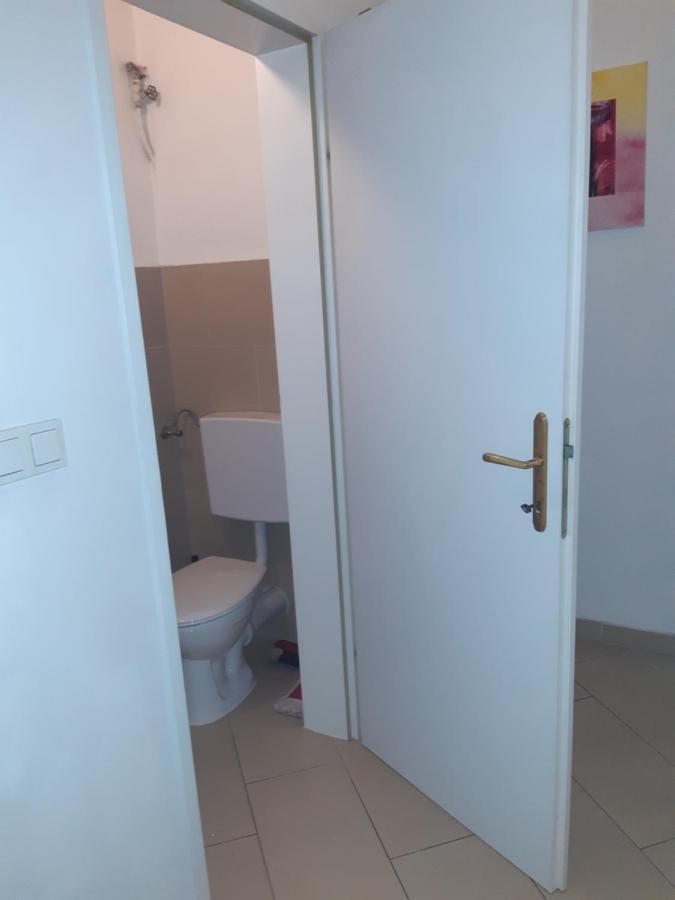 Apartment Dahlia Wenen Buitenkant foto