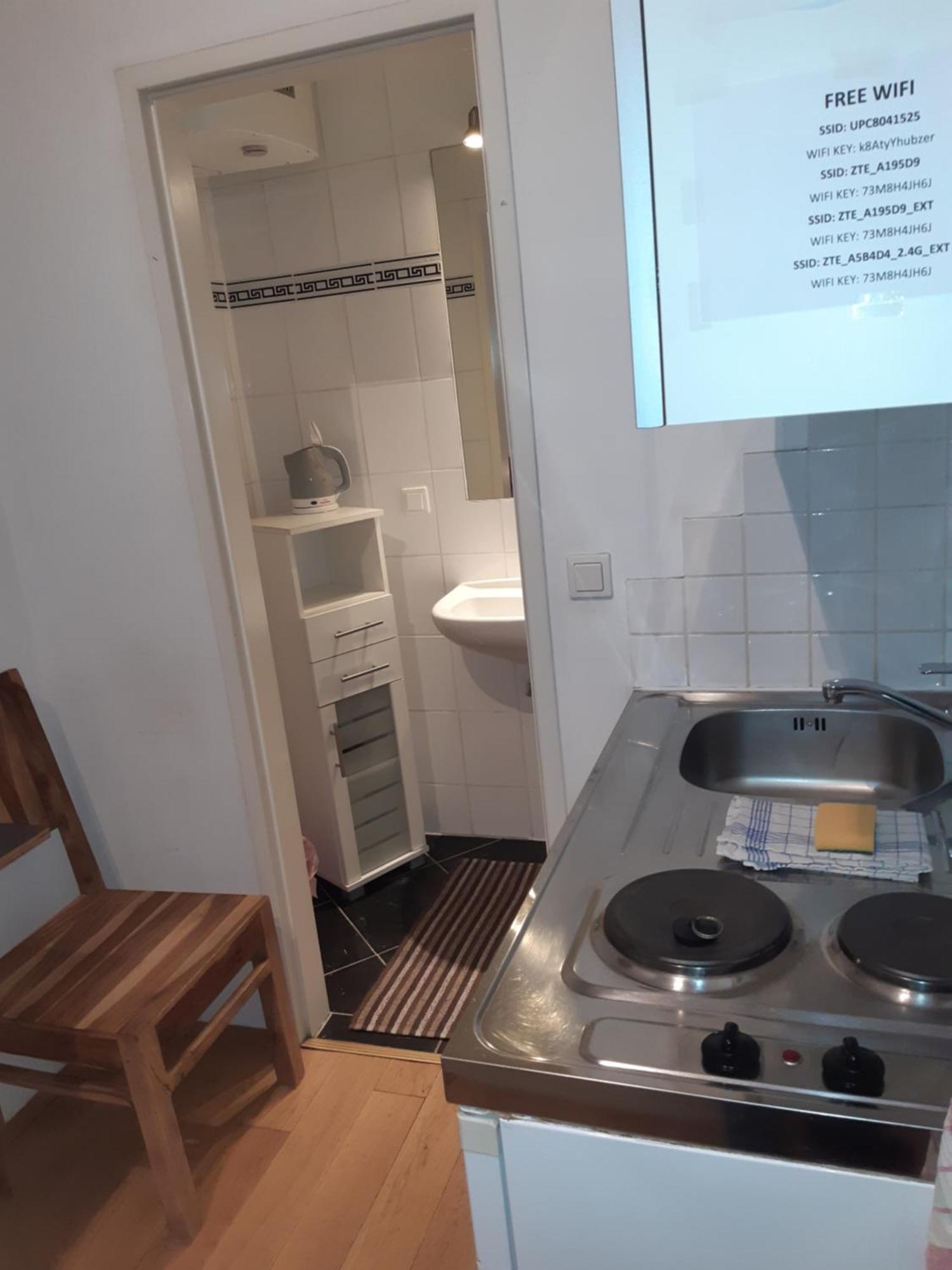 Apartment Dahlia Wenen Buitenkant foto